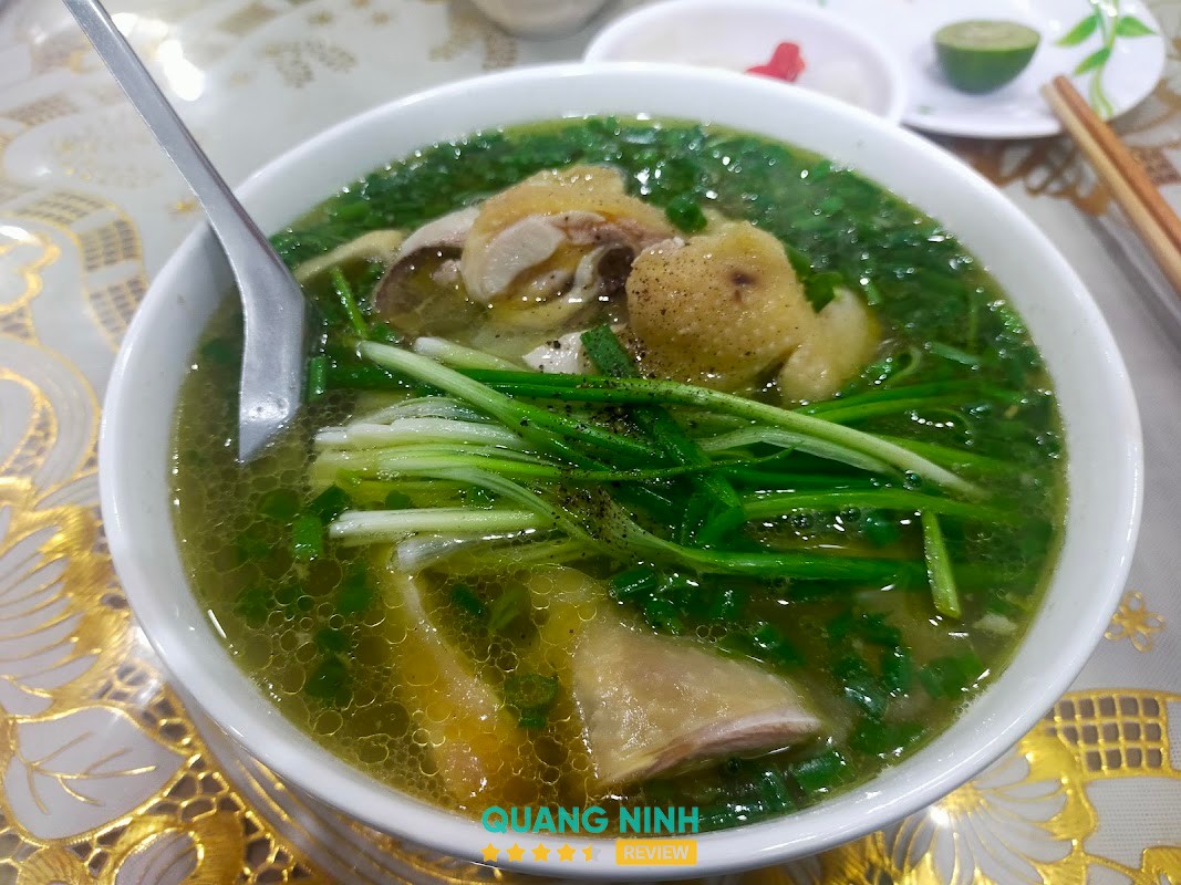 Nam Phong Coffee - Cảng Cái Rồng – hình ảnh 2