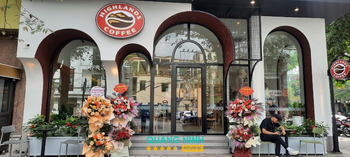 Highlands Coffee 57 Bái Tử Long Cẩm Phả QN – hình ảnh 3