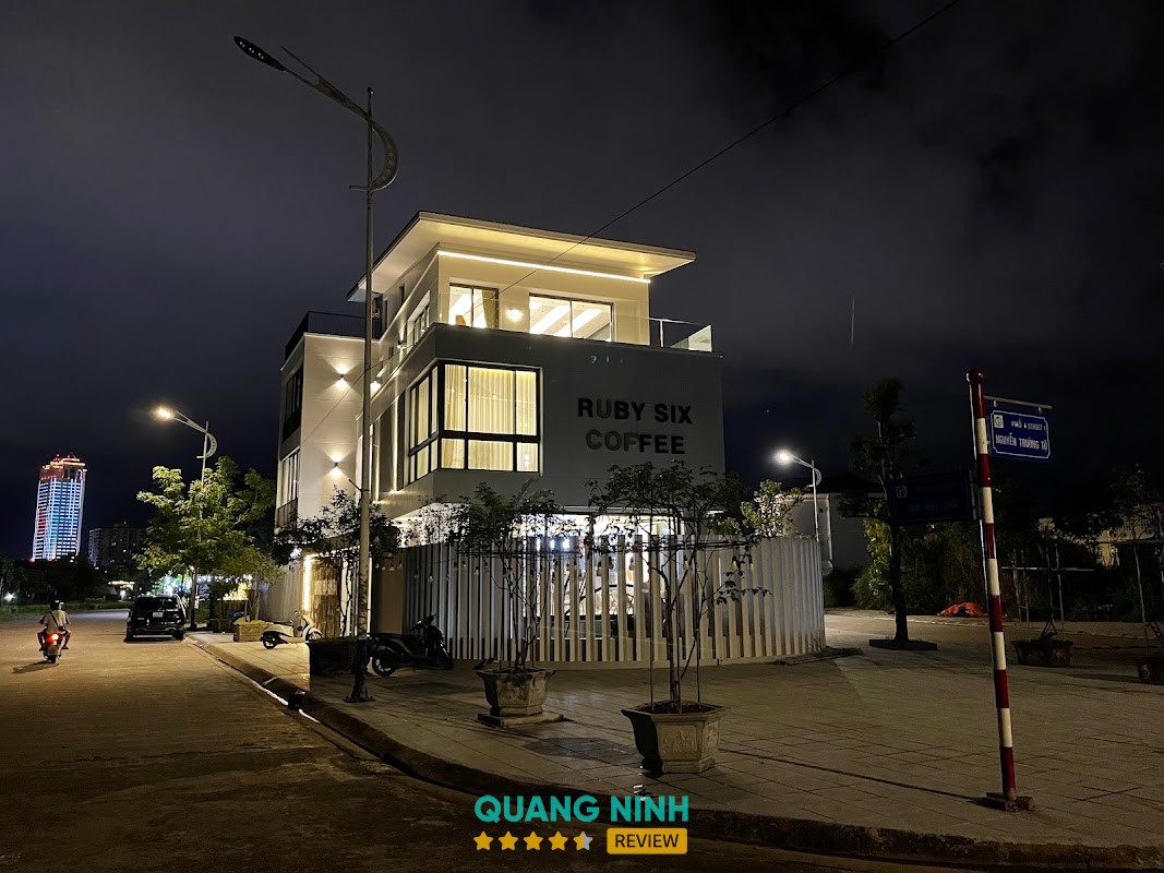 Ruby Six Coffee – hình ảnh 3
