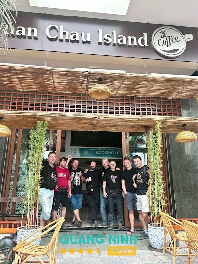 Khu vực phục vụ tại Tuan Chau Island Coffee