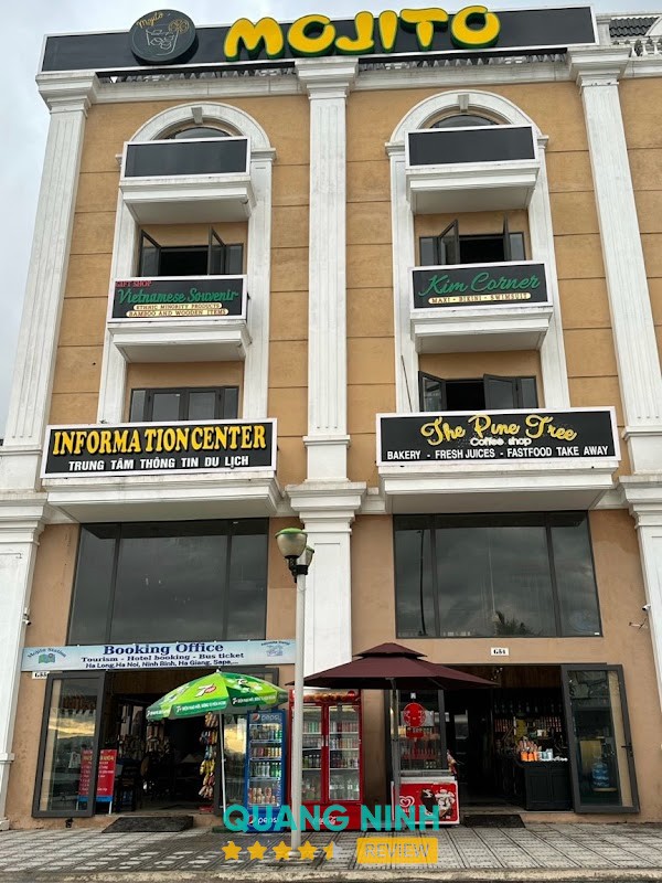 The Pine Tree Coffee & Restaurant tại Tuần Châu Marina