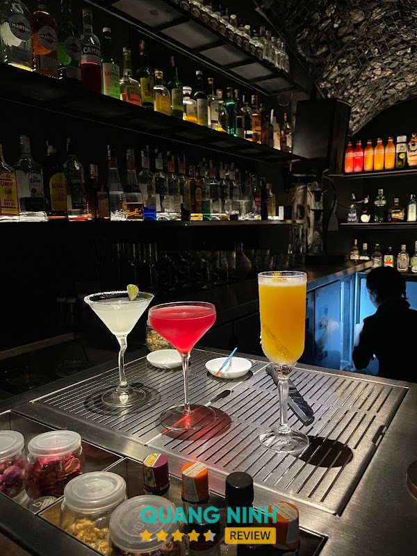 Luffy 26 - Cocktail Coffee Hotel - quán cà phê ở Uông Bí