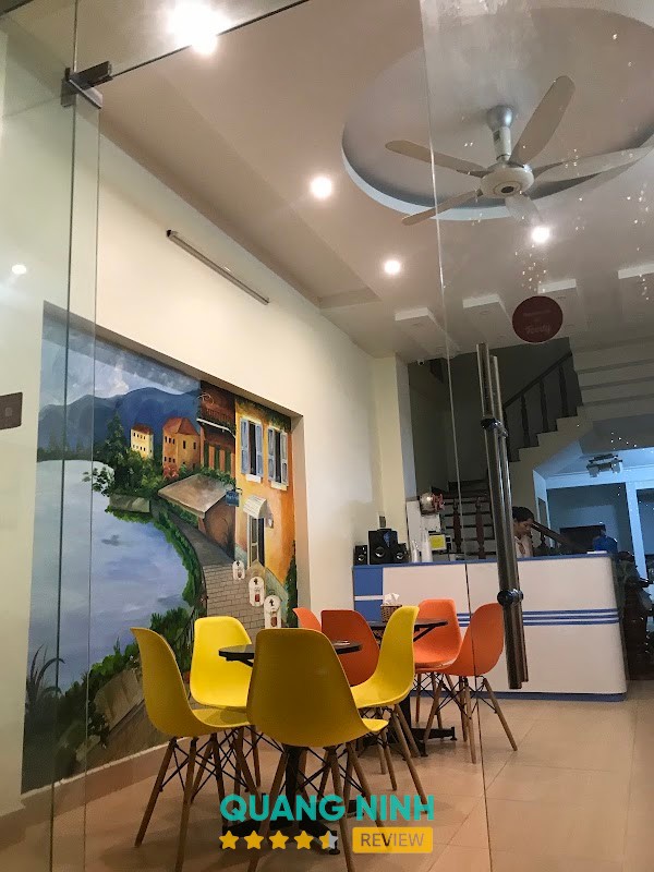 Chè phớ phê Bãi Cháy