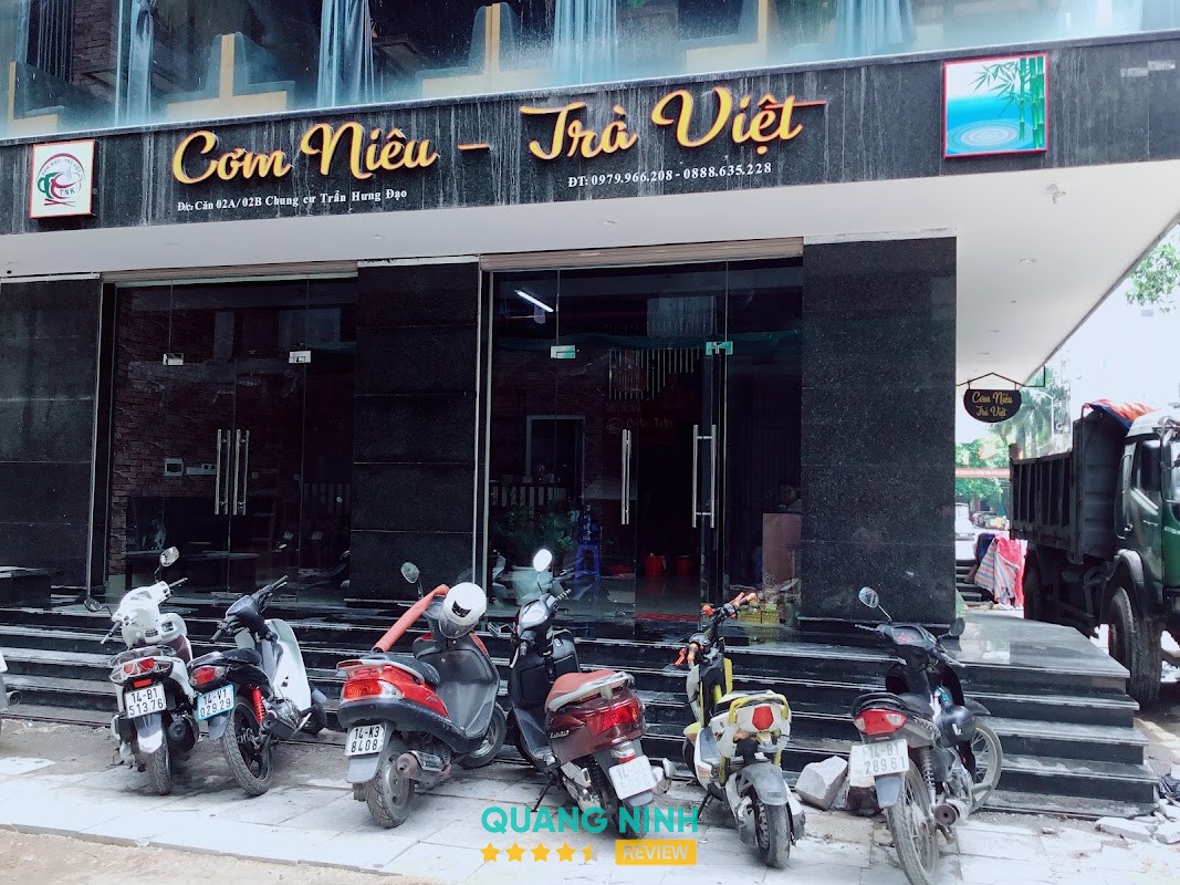 Cơm niêu Trà Việt Hồng Gai