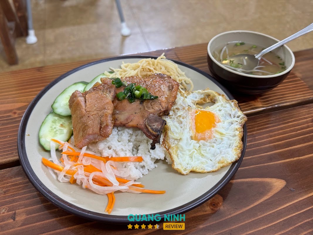 Cơm Anh Tấm - Hủ Tiếu – hình ảnh phần cơm