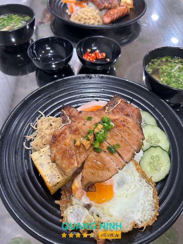 Cơm Anh Tấm – hình ảnh cơm sườn