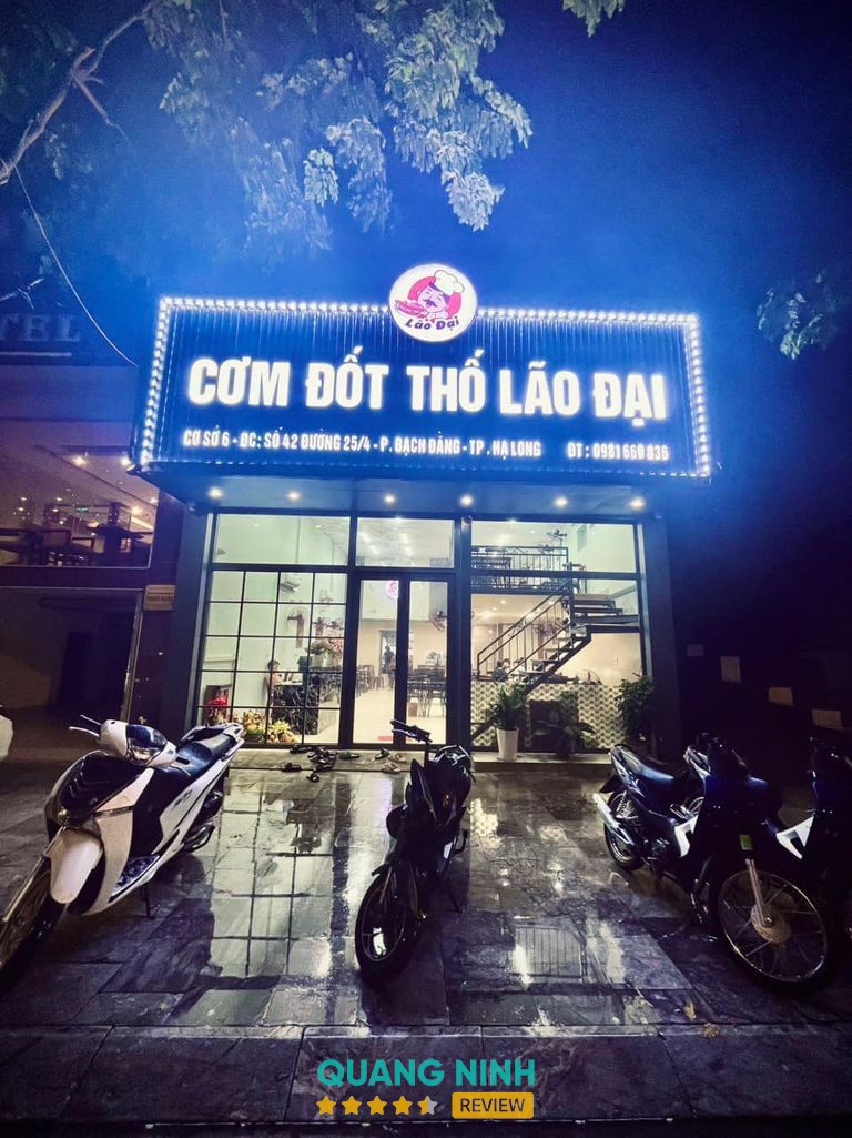 Cơm Đốt Thố Lão Đại tại Hồng Gai Hạ Long