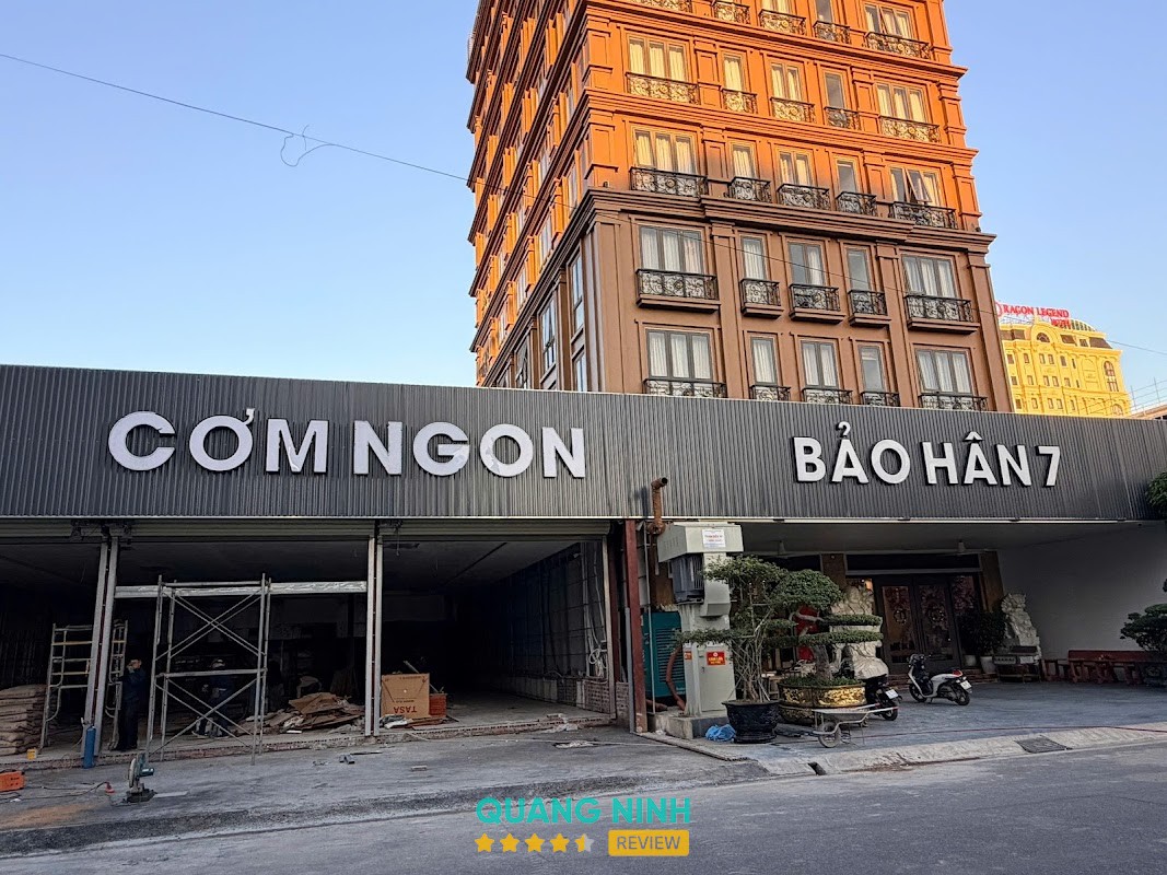 Cơm Ngon Bảo Hân - BAO HAN 飯店 Bãi Cháy