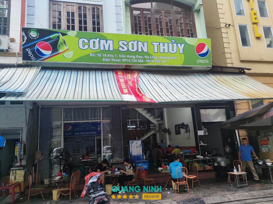 Cơm Sơn Thuỷ Quảng Ninh