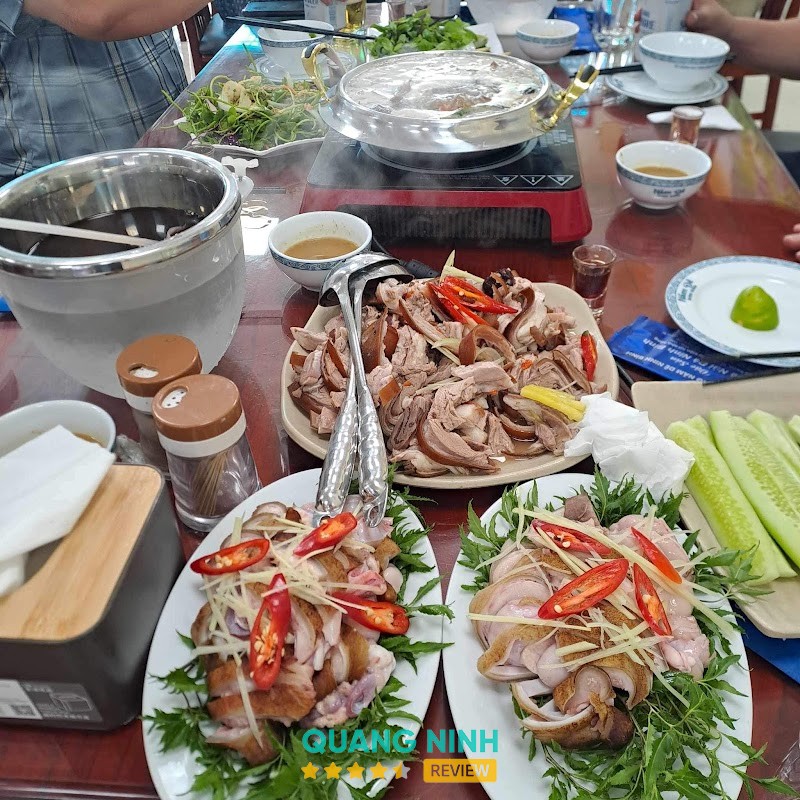 Nhà Hàng Năm Dê Ninh Bình cơ sở Quảng Yên Quảng Ninh