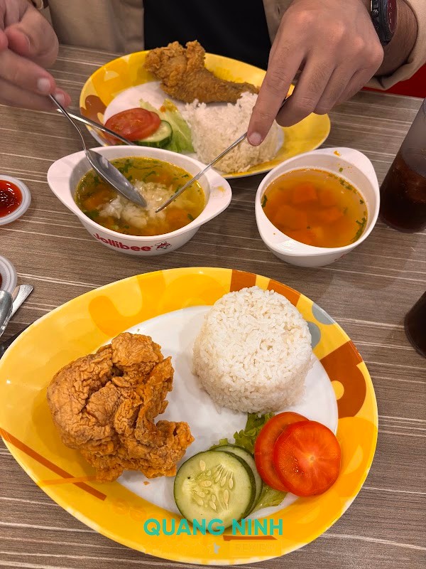 Jollibee Go Hạ Long – hình ảnh 3