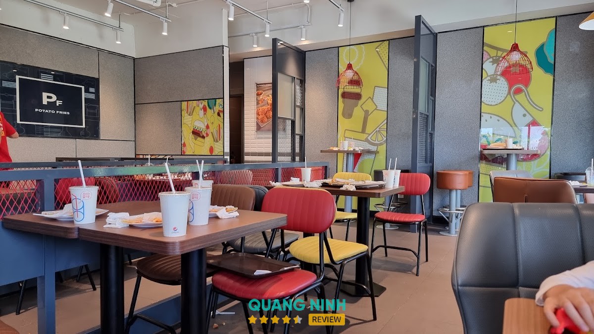 Lotteria Cái Dăm Hạ Long Bãi Cháy