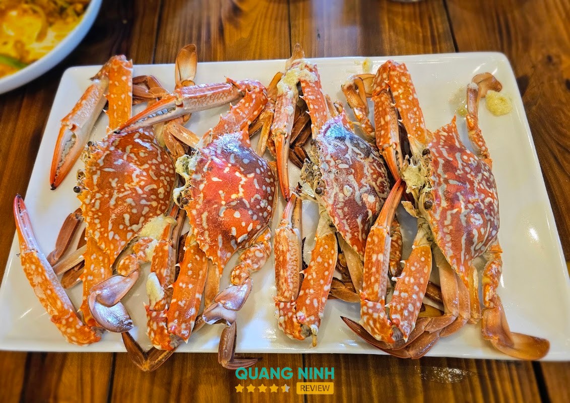 Cảnh Gia Quán Hồng Gai – hình ảnh 2