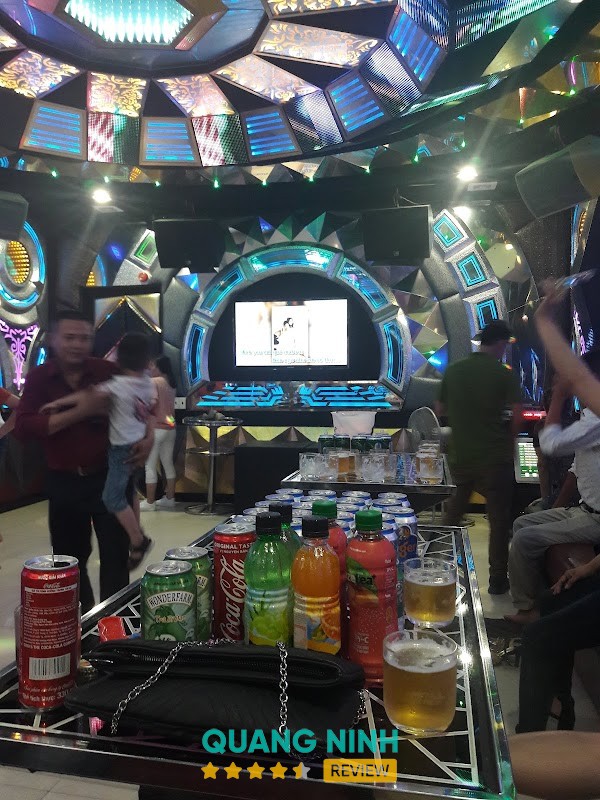 Karaoke Galaxy Vân Đồn – hình ảnh 3