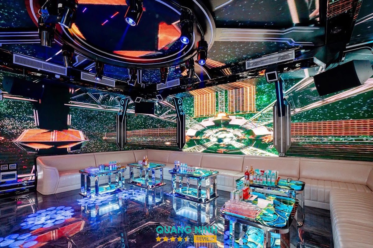 Karaoke Gold Star Hạ Long