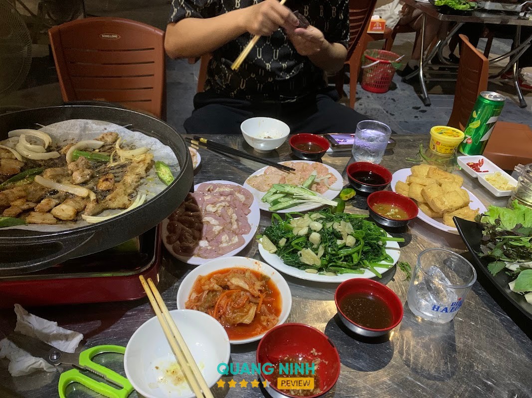 Lẩu nướng HK Hạ Long