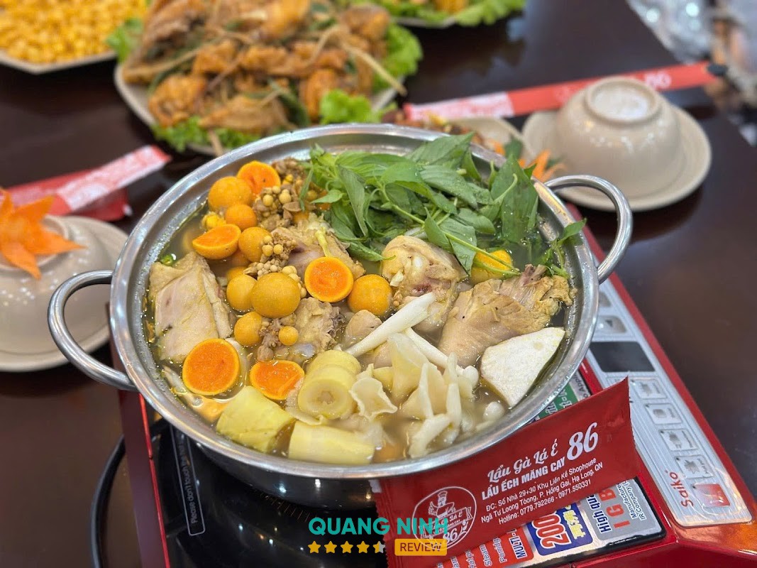 Món ăn tại Lẩu Gà Lá É 86