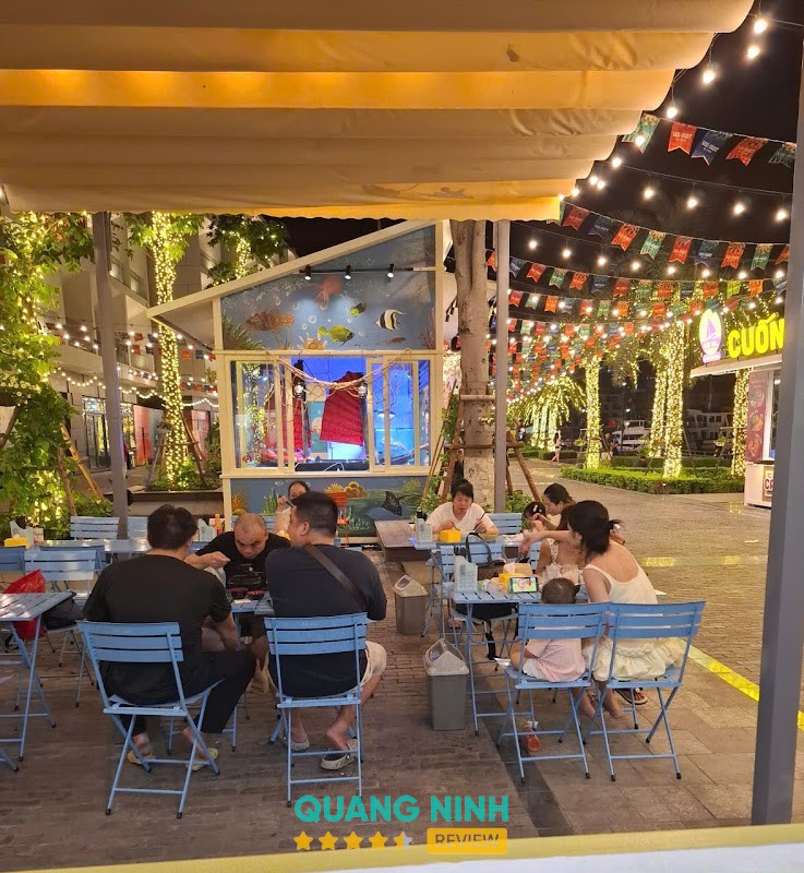 Bống Corner Hạ Long