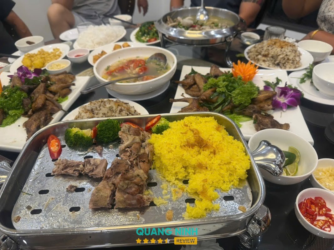 Nhà hàng Hải Đăng Vân Đồn – hình ảnh 2