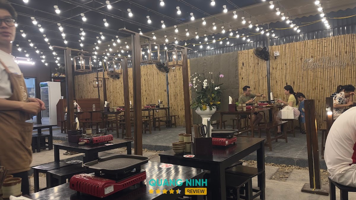 Tiệm Nướng Khói Việt Hạ Long