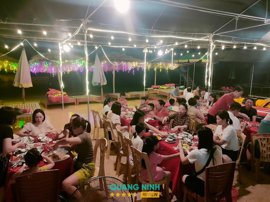 Nhà Hàng Biên Trang Quán Bbq Lẩu Nướng Quảng Ninh
