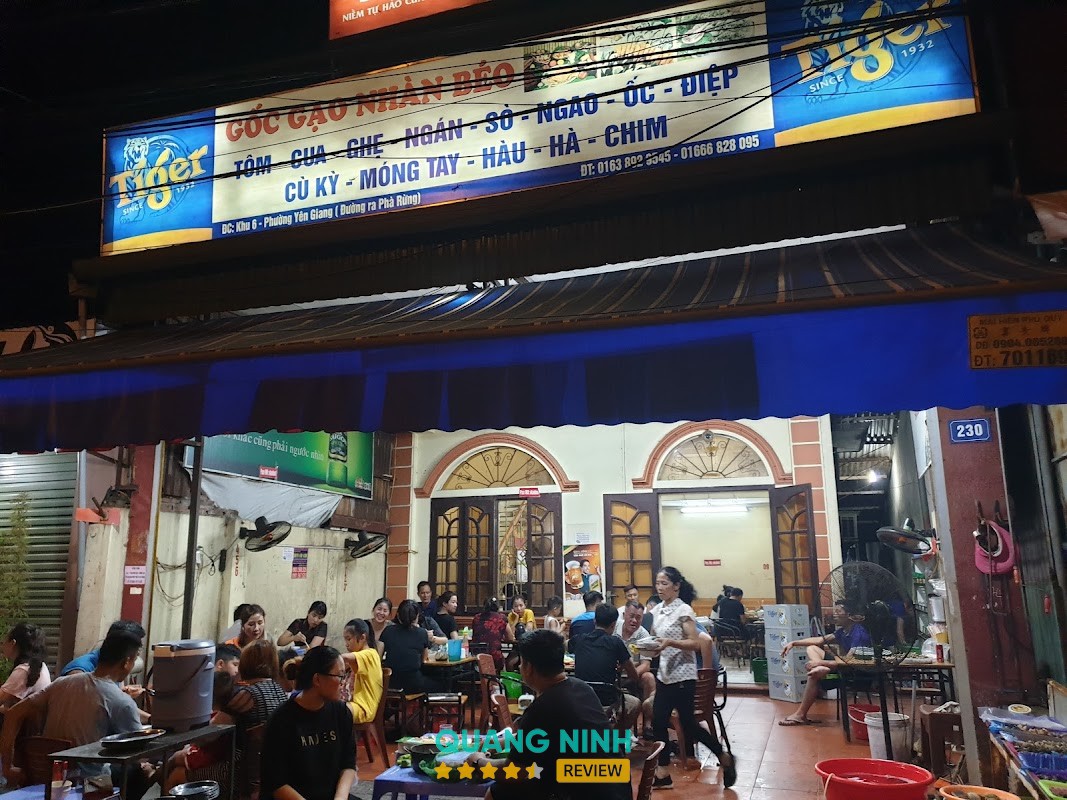 Quán Ốc Gốc Gạo tại Quảng Yên
