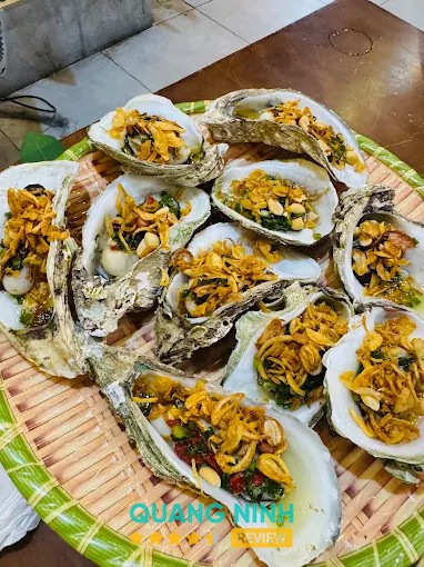 Hai Nàng Ốc Móng Cái