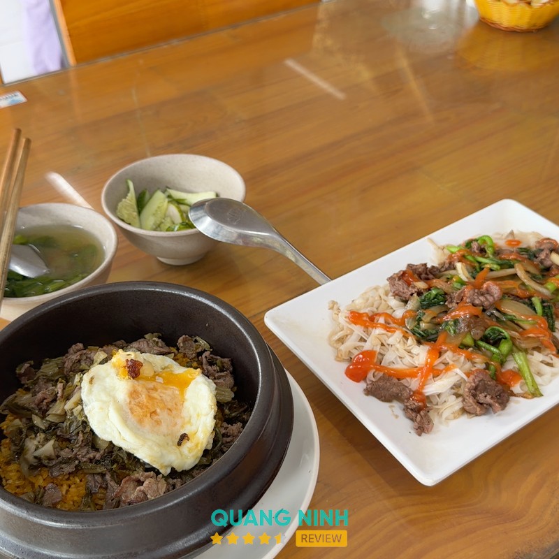 Phở Quân Đông Bắc tại Hạ Long