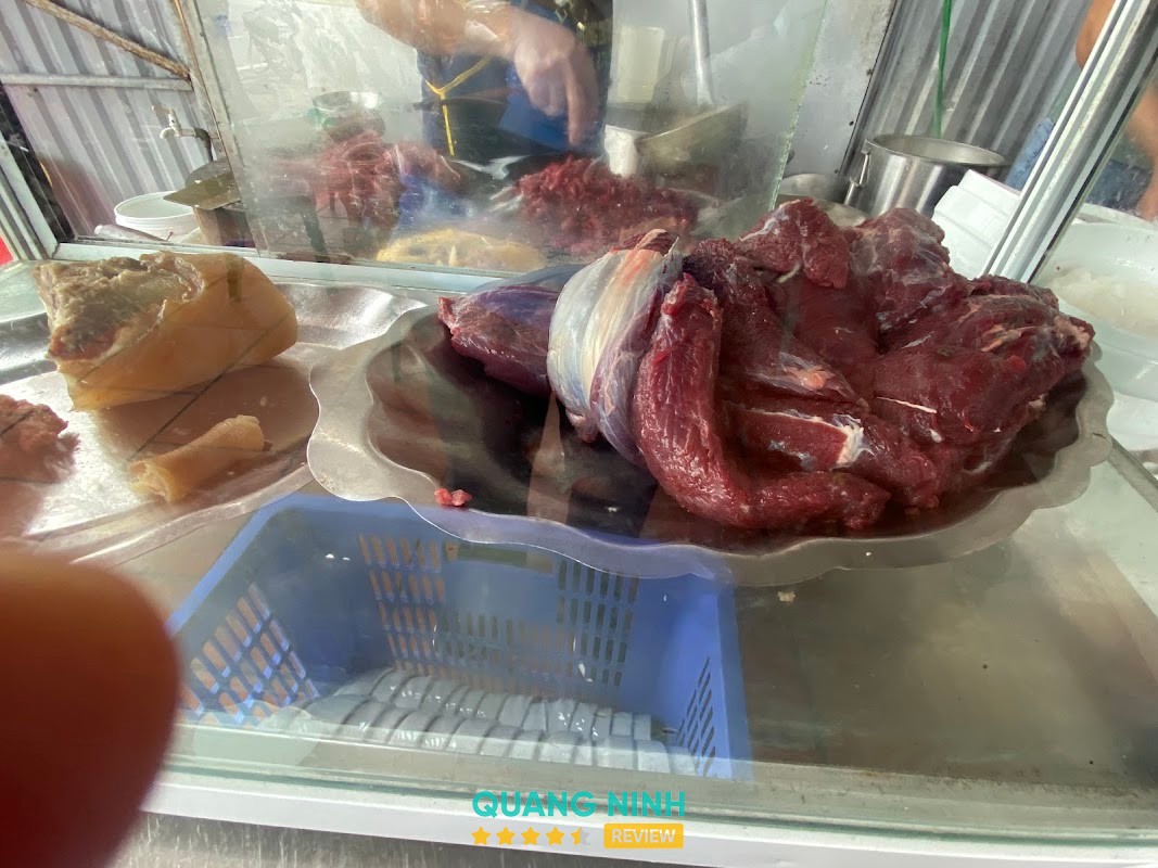 Phở Ngọc – quán phở ngon ở Uông Bí