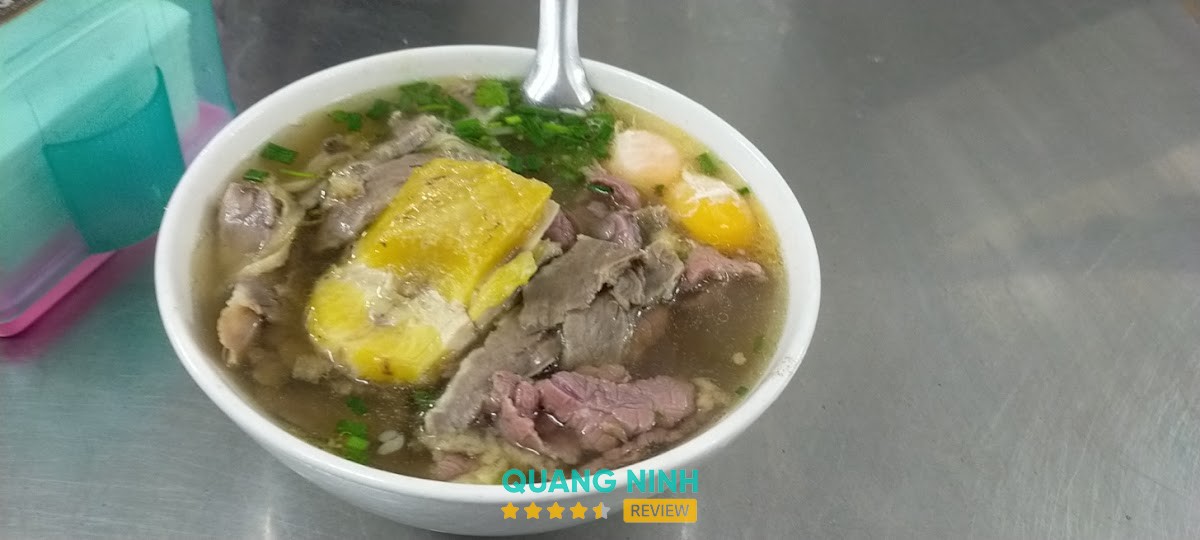 Phở Bò Tuyết Định Cẩm Phả