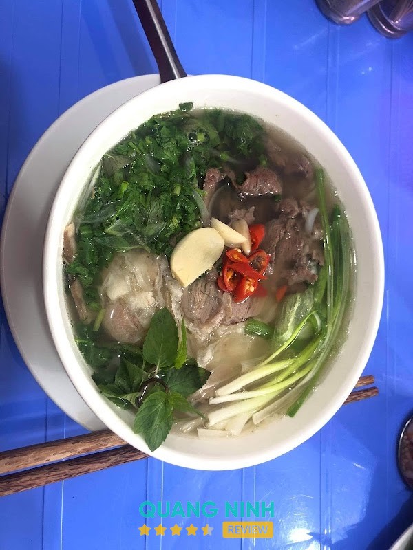 Phở Bò Thái - Bún Miến Ngan Tuyết Hiếu tại Hồng Gai