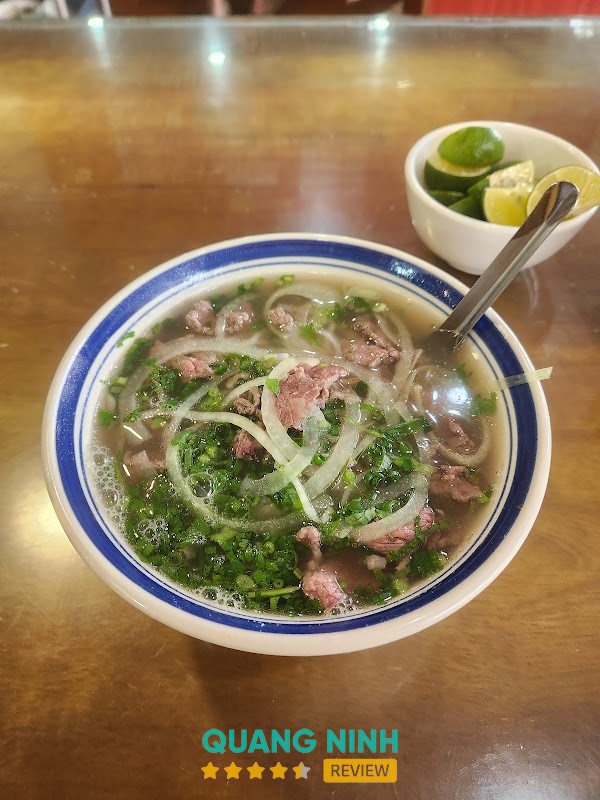 Phở Quân – quán phở ngon ở Bãi Cháy – hình ảnh 3