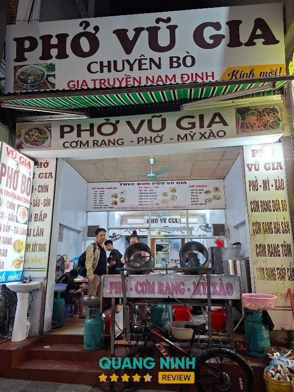 Quán Phở Vũ Gia – quán phở ngon ở Bãi Cháy