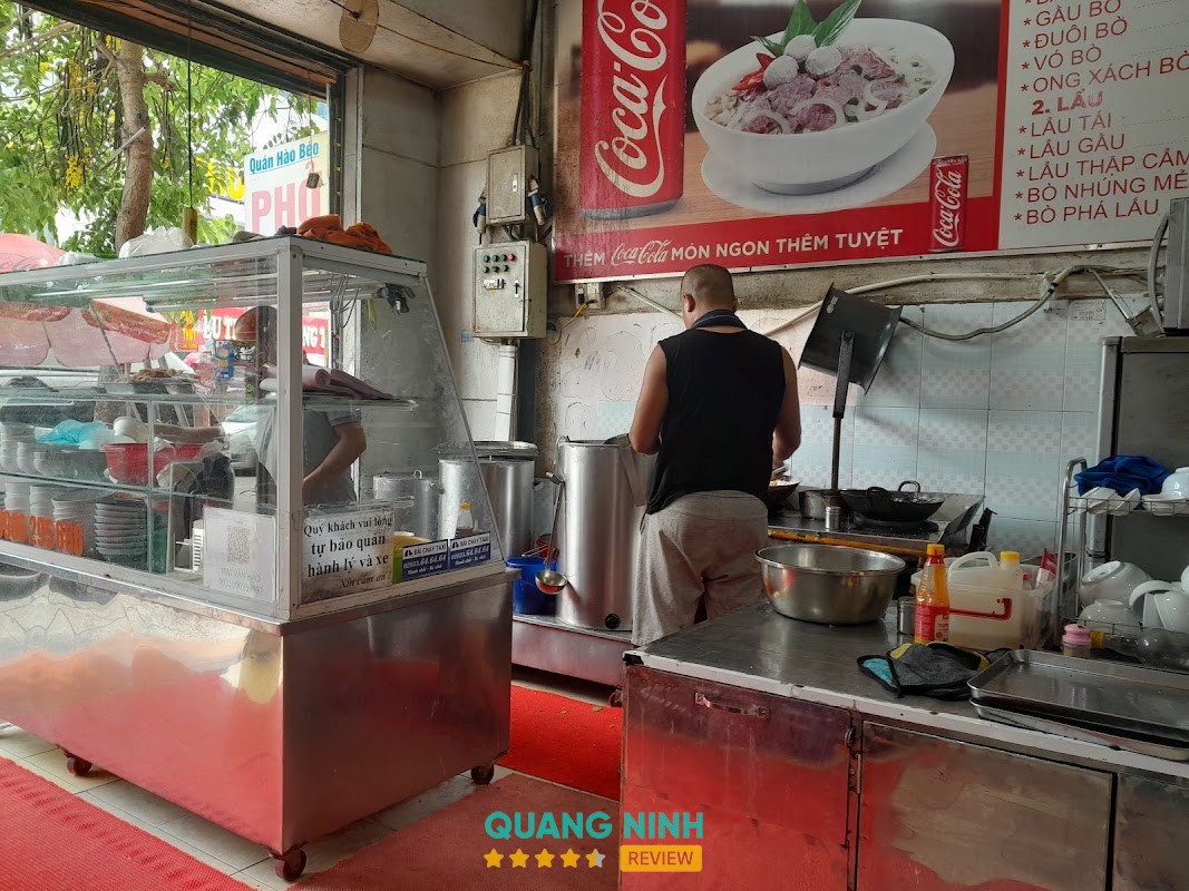 Phở bò Hào Béo – quán phở ngon ở Bãi Cháy