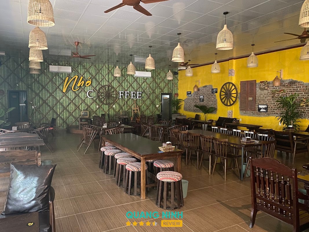 Đồ uống tại Nhớ Coffee