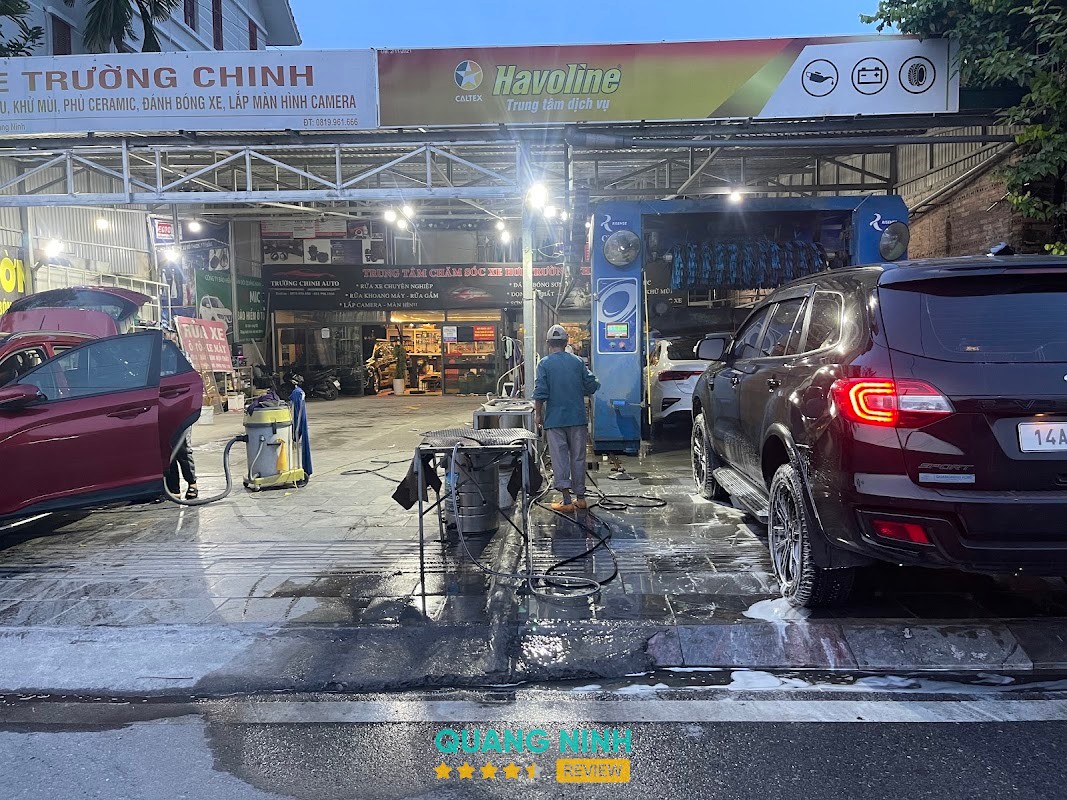 Rửa xe Trường Chinh Hạ Long