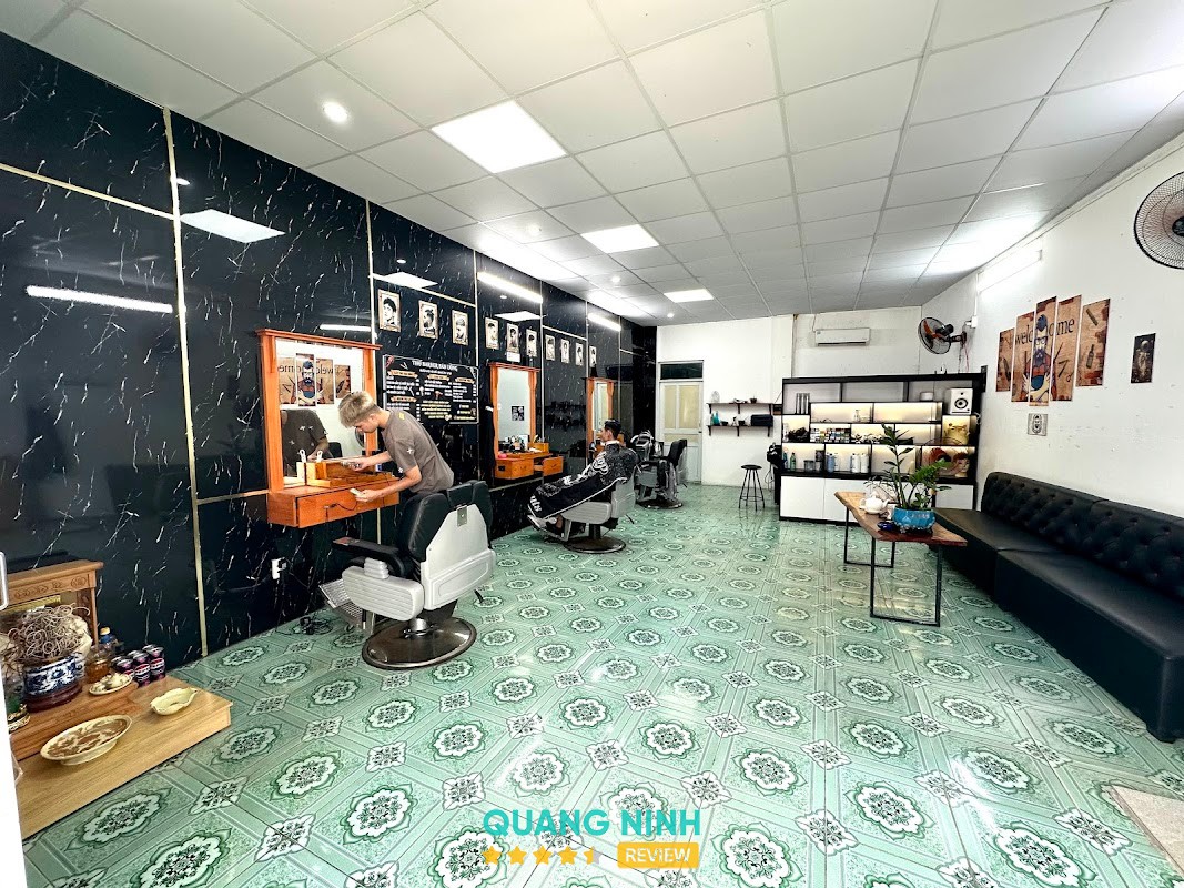 Nam Thành BarBer Shop Uông Bí