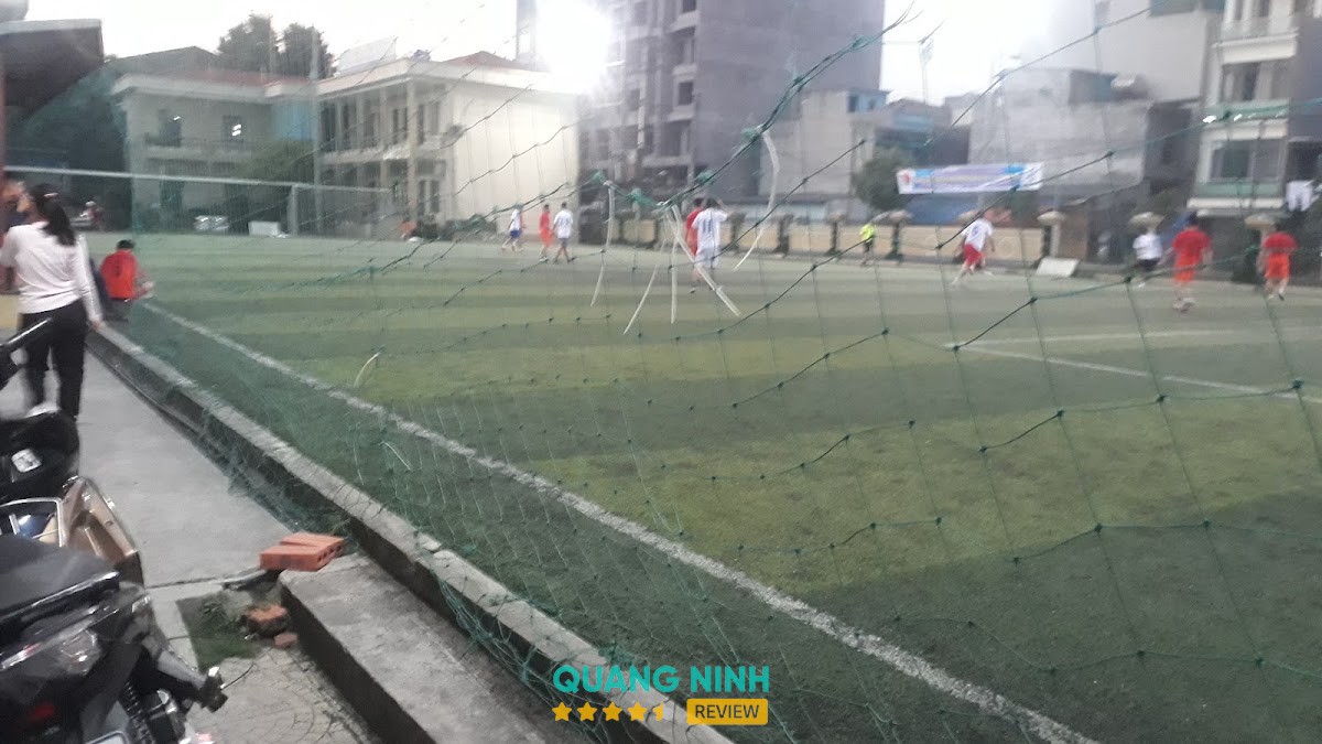 Sân bóng Vũ Đại Dương – hình ảnh 2