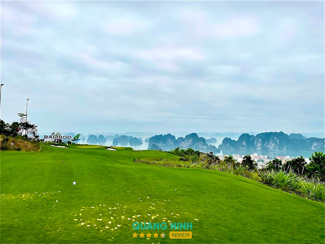 Sân Golf FLC Hạ Long – hình ảnh 2