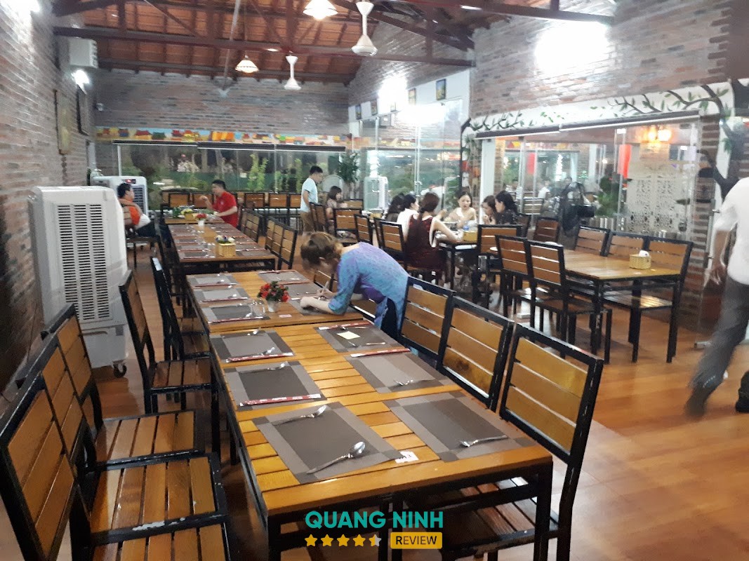 Bãi Cháy Cafe Pickle Ball hình ảnh 3