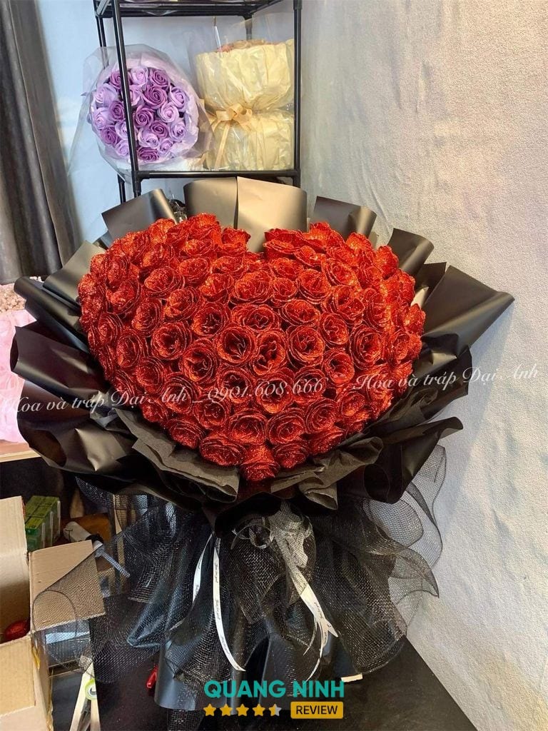 Hoa và tráp cưới Đại Anh tại Móng Cái