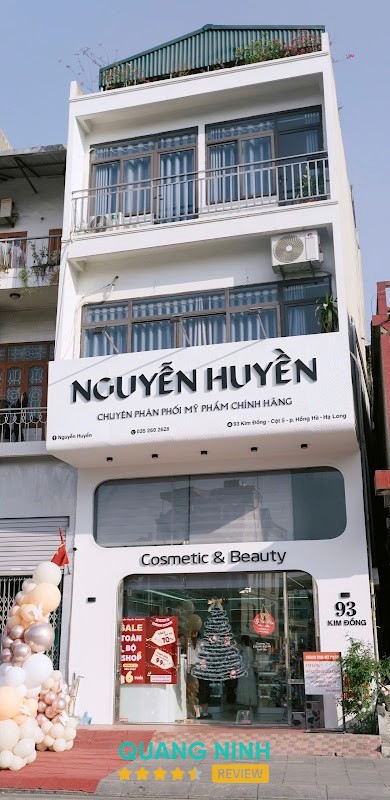 Cửa Hàng Mỹ Phẩm Nguyễn Huyền Hạ Long