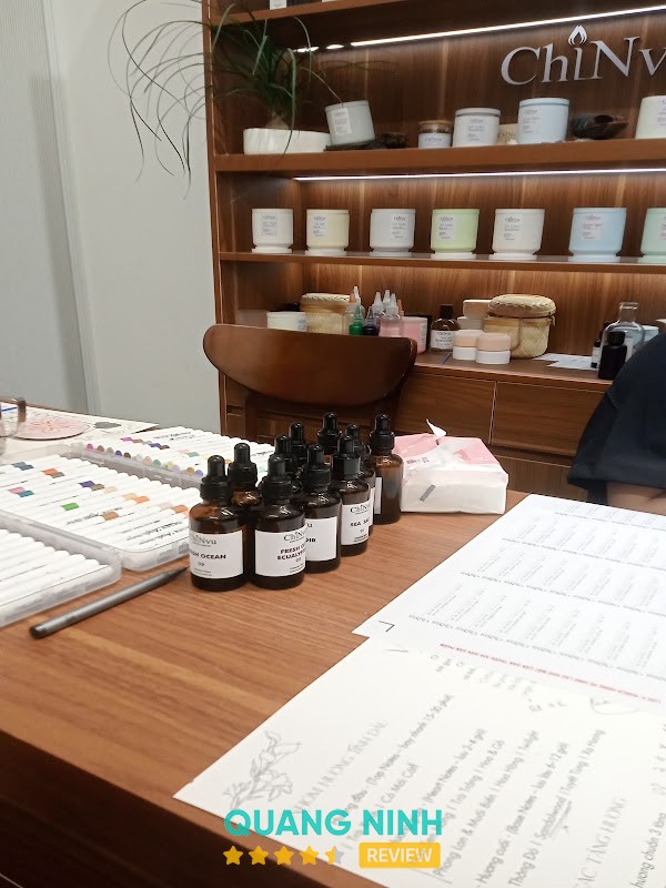 ChiNvu Handcrafted Perfume Hạ Long