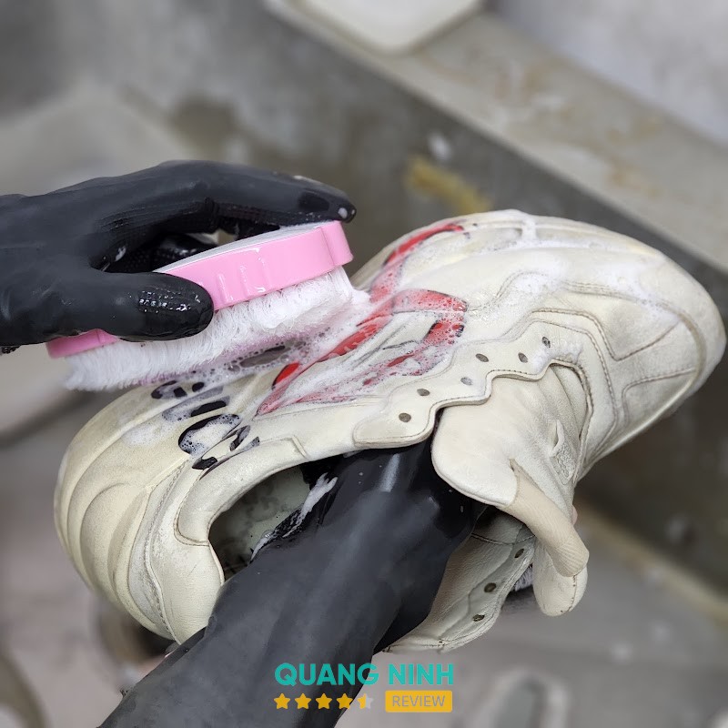 ZOU Sneaker Lab - hình ảnh 3