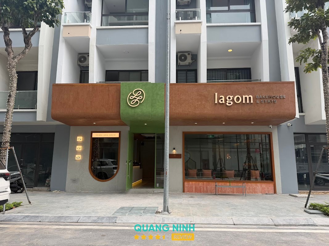 Lagom Bakehouse & Stays Hồng Gai