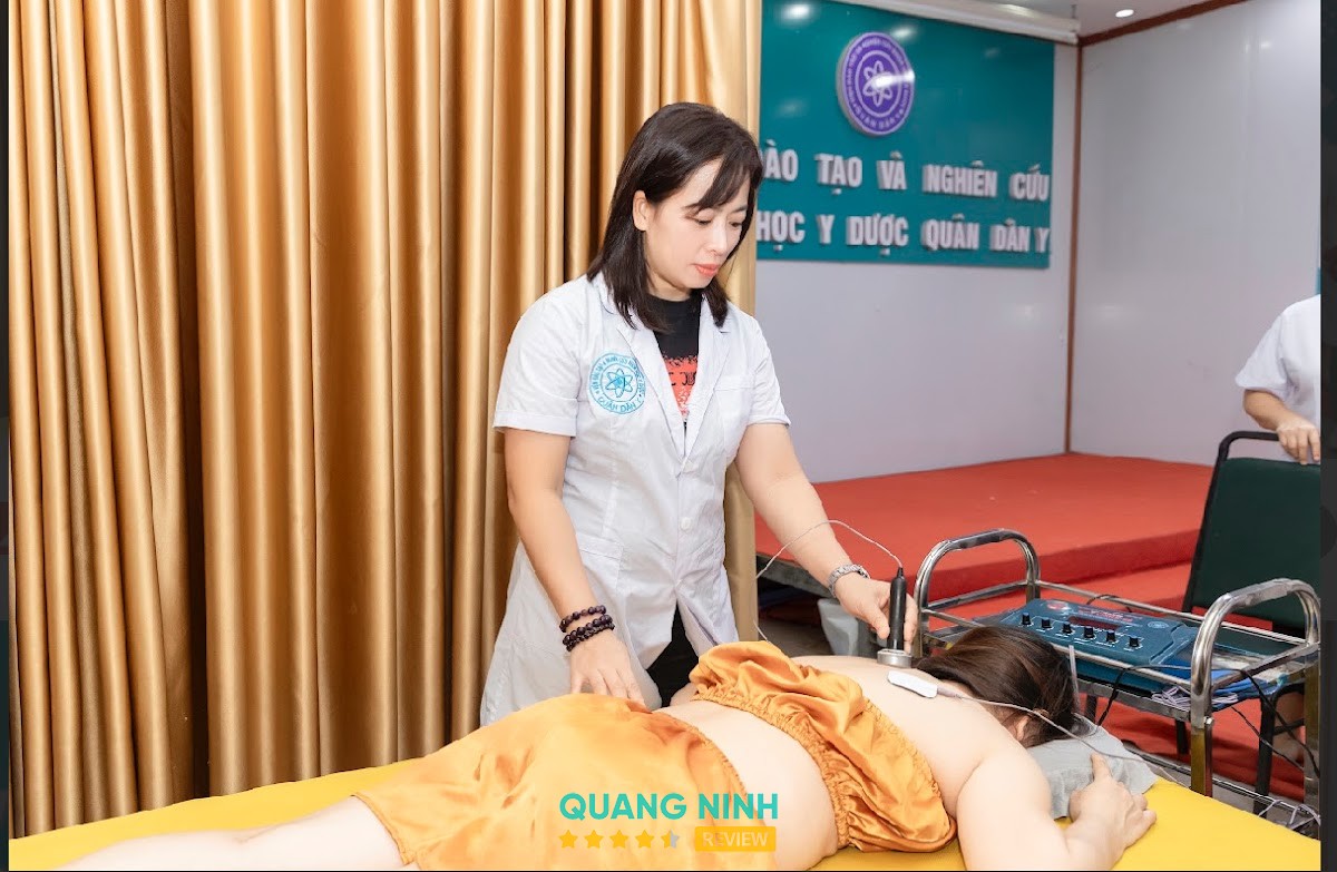 Gội Đầu Dưỡng Sinh, Massage Trị Liệu, Cổ Vai Gáy - Tam Nguyên Sinh Spa - Hạ Long Hạ Long