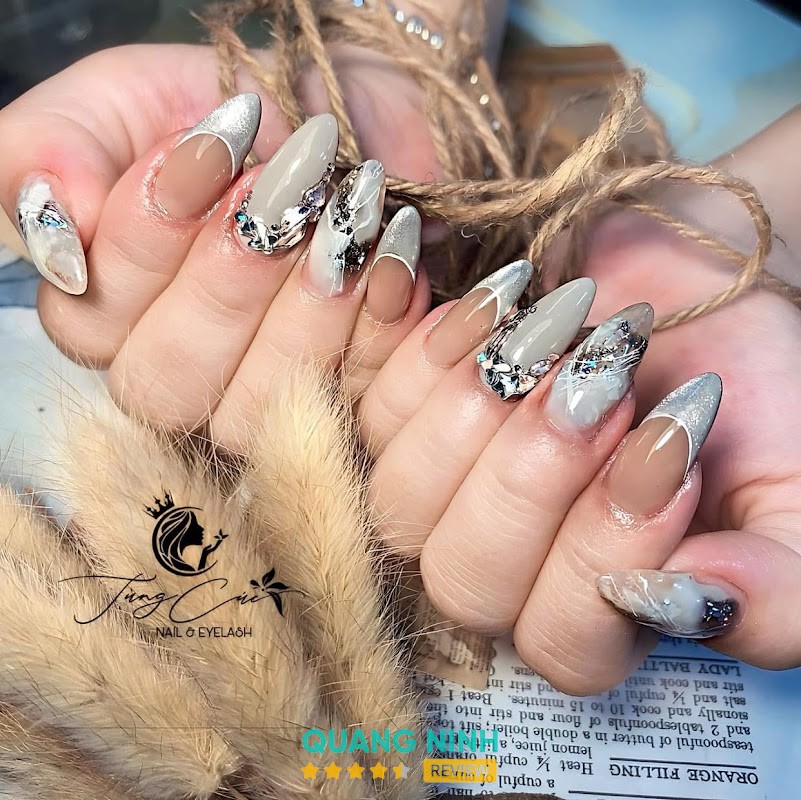 Tùng Cúc Nails