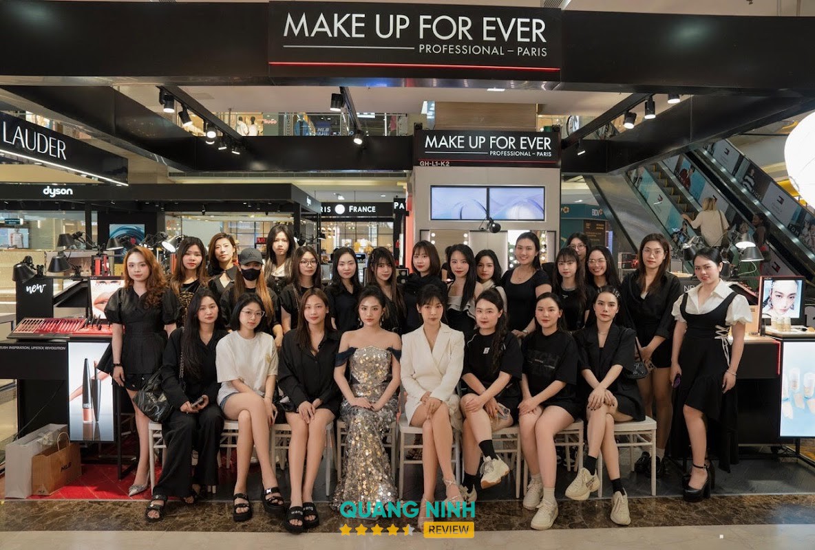 Thu Hằng Makeup Artist (M.U.A) Hạ Long
