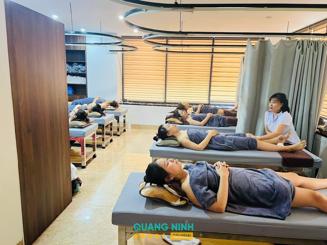 Ngâm Chân Cổ Truyền - Nguyễn Gia Hạ Long hình ảnh 2