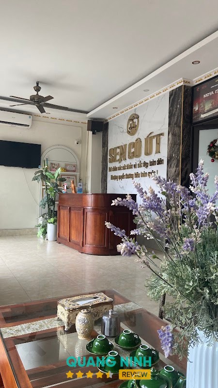 Sen Cô Út Massage Trị Liệu tại Uông Bí